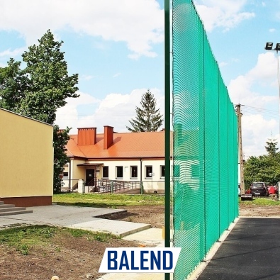 Piłkochwyt 5m wysokości   Siatka oczko 10x10cm   Grubość siatki 6mm